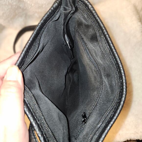 Crossbody 3 Zipper Black & Gray 10x9x2in - Picture 2 of 3